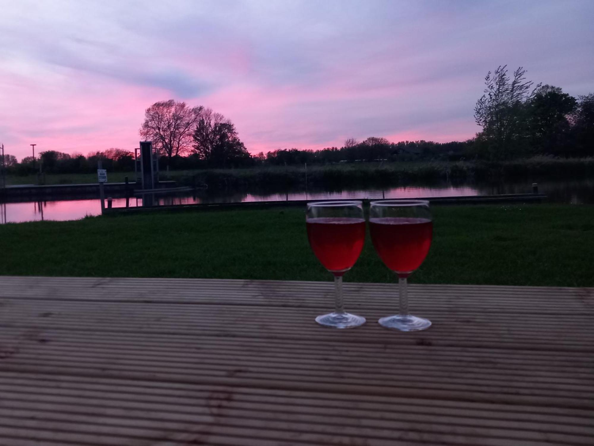 Safari Lodge 'Linge-Zicht' Tiel Εξωτερικό φωτογραφία